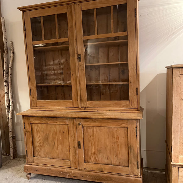 Vintage Pine Hutch