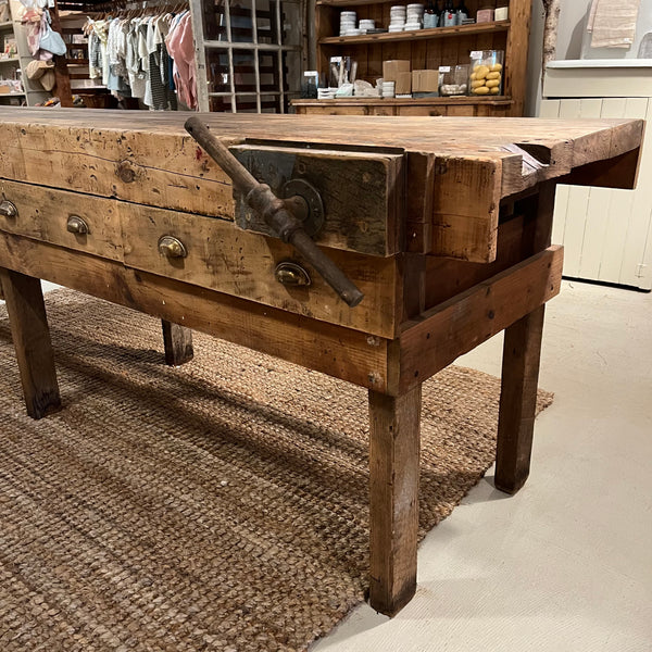 Vintage 4-Drawer Workbench