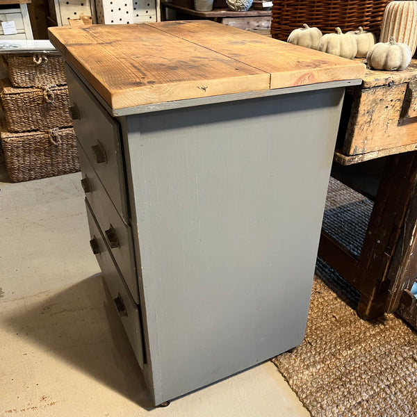 Vintage Blue/Gray Chest of Drawers