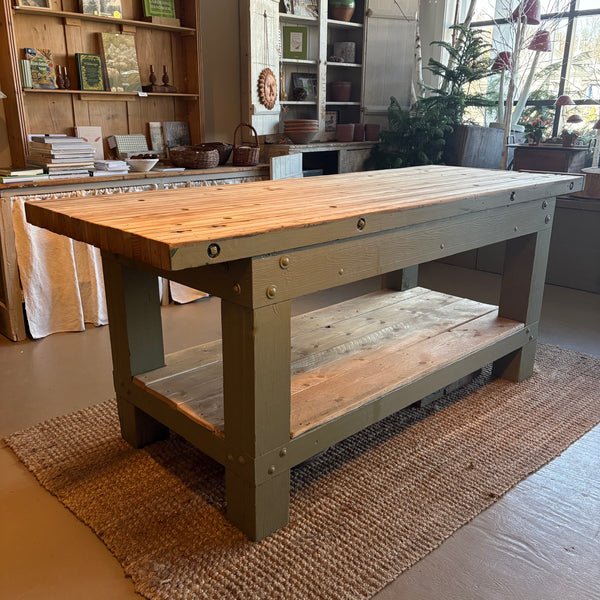 Vintage Painted Island with Lower Level