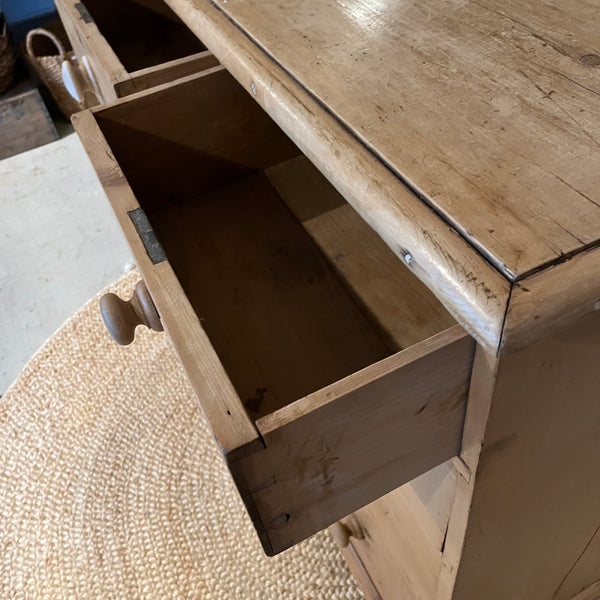 Vintage Pine Chest of Drawers