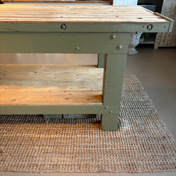 Vintage Painted Island with Lower Level