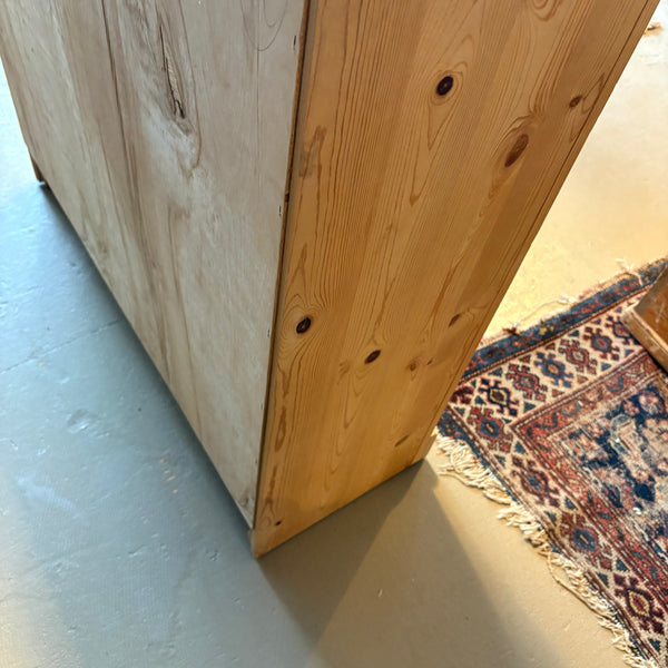Pine Bookshelf