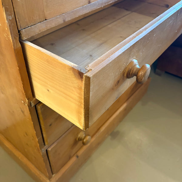 3-Drawer Pine Cabinet