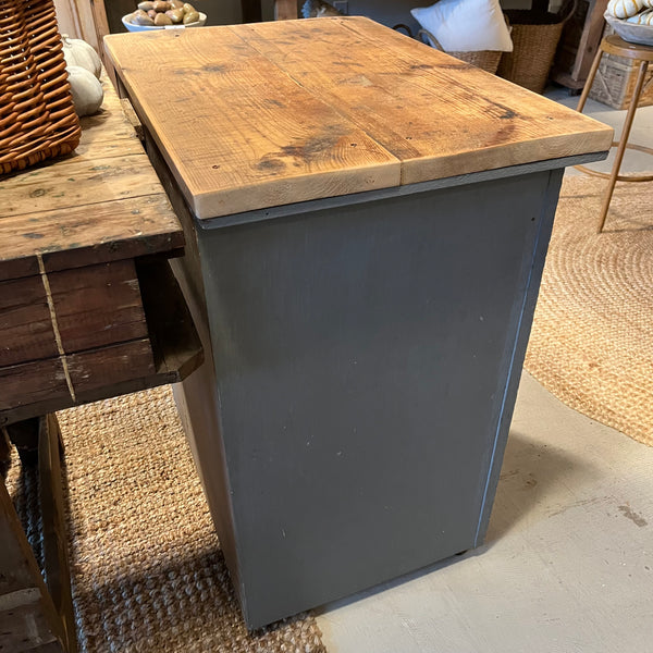 Vintage Blue/Gray Chest of Drawers
